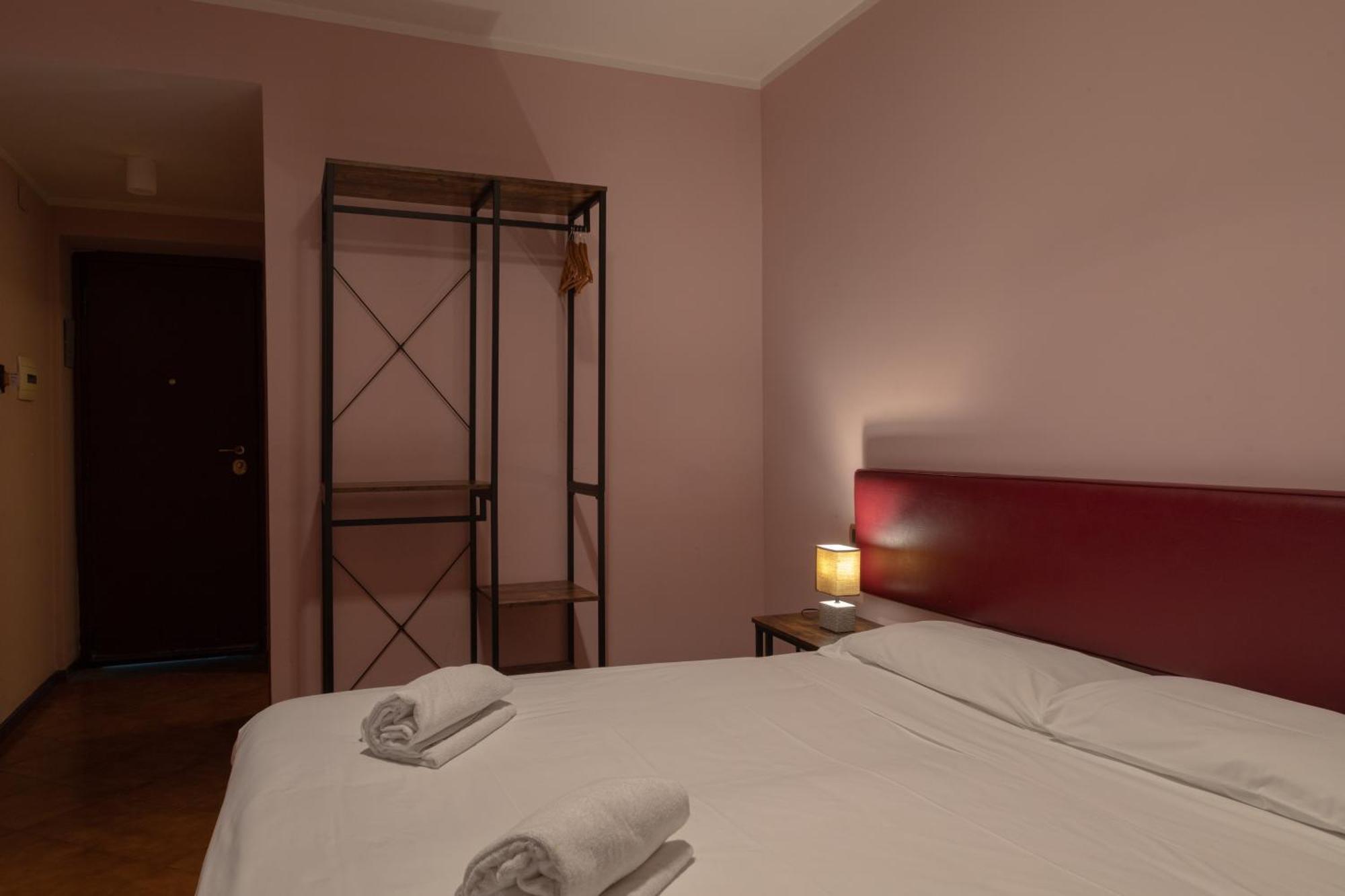 Hotel Santa Maura Rome Exterior photo
